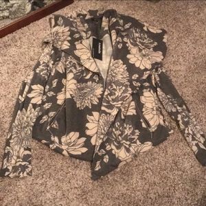 NWT Floral Grey & Cream Blazer Sweater